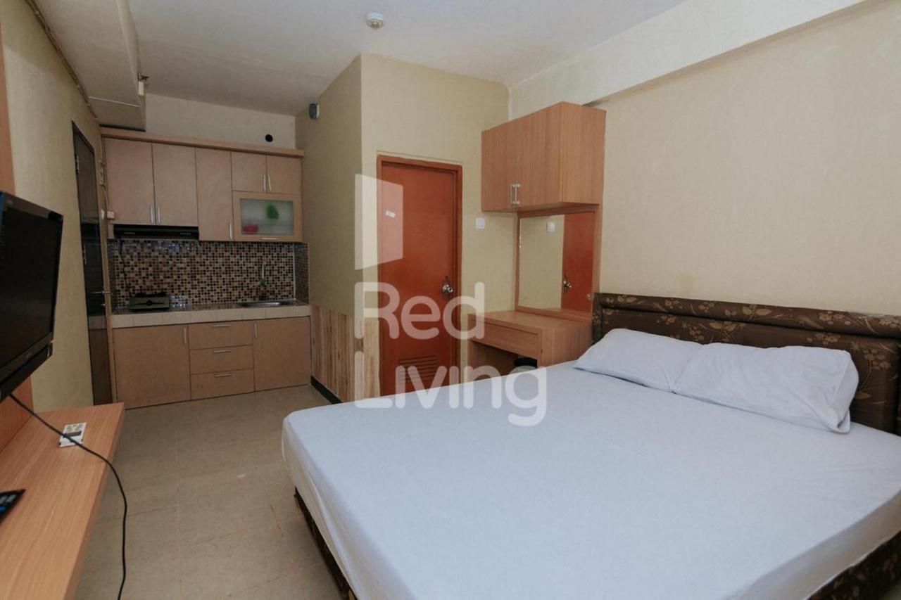 Redliving Apartemen Casablanca East Residence - Kayla Property Tower B Джакарта Екстериор снимка