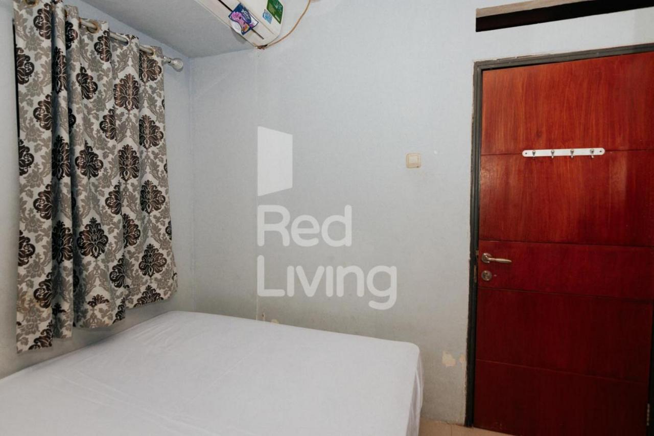 Redliving Apartemen Casablanca East Residence - Kayla Property Tower B Джакарта Екстериор снимка