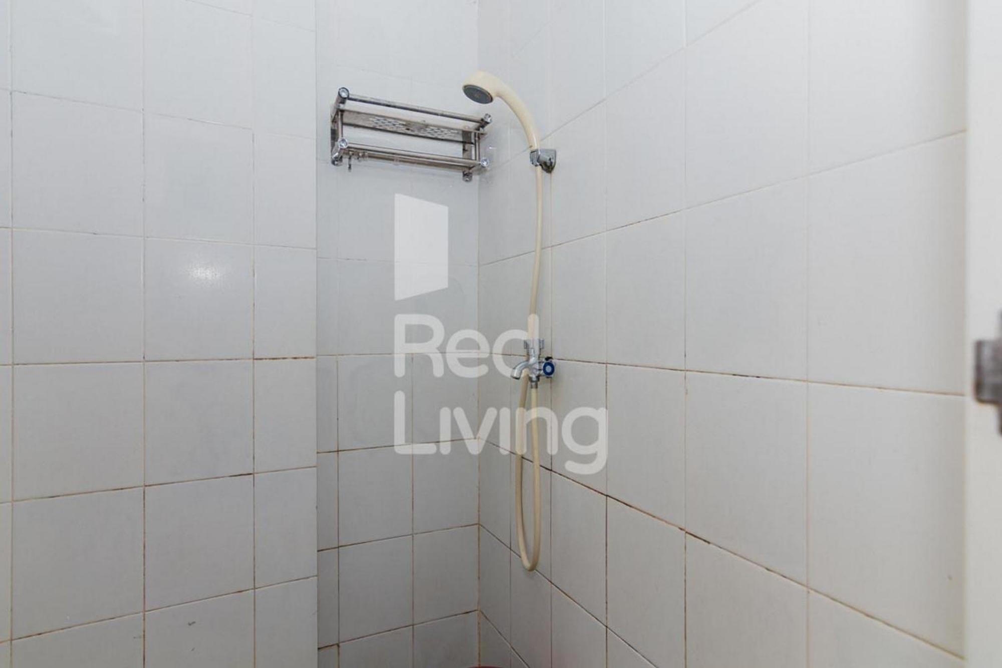 Redliving Apartemen Casablanca East Residence - Kayla Property Tower B Джакарта Стая снимка